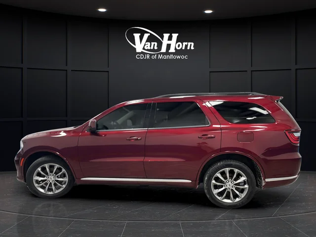Used 2021 Red Dodge SXT Plus image 4