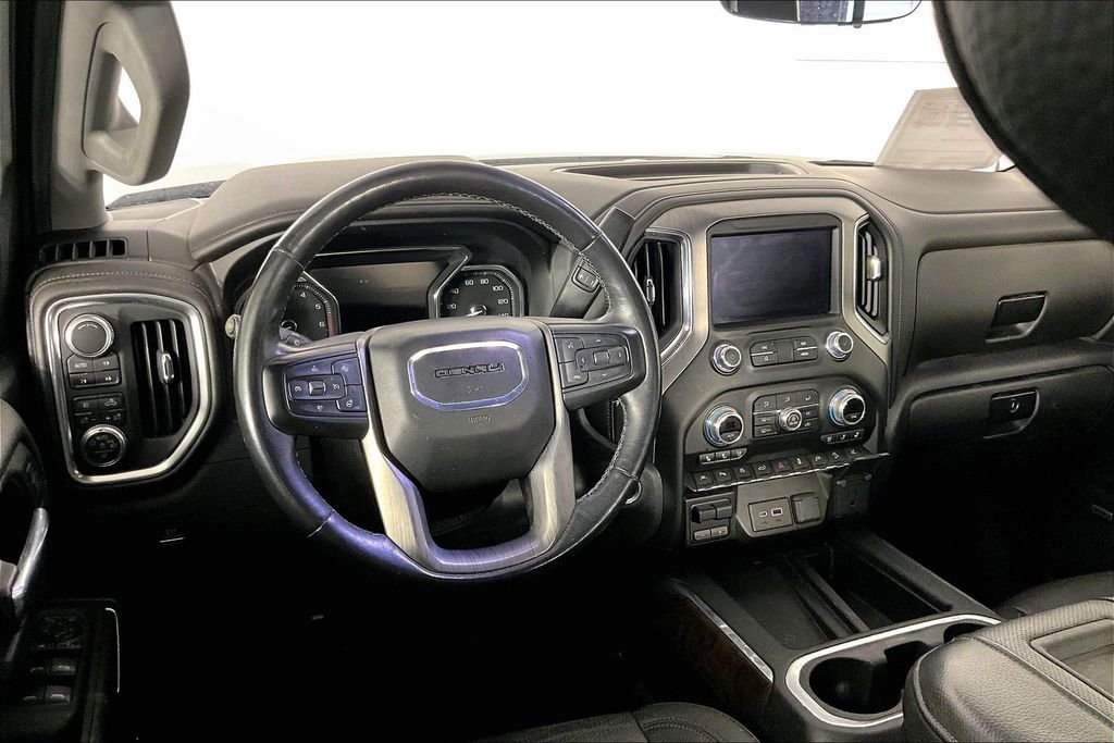 Used 2019 Black GMC Denali image 2