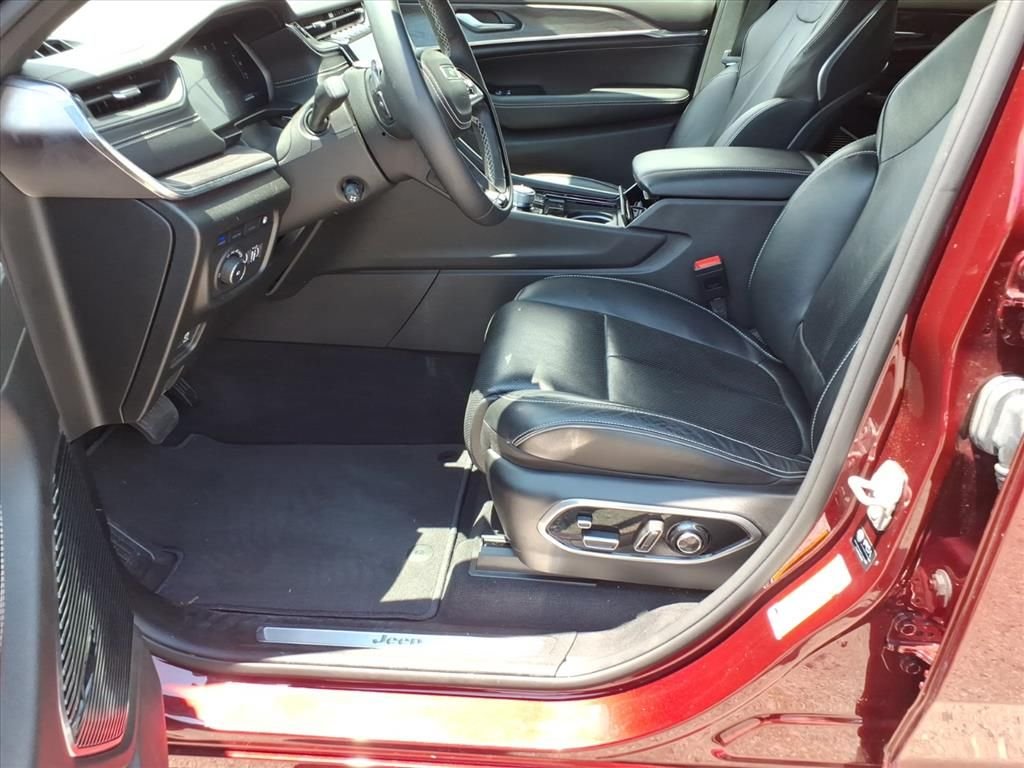 Used 2023 Red Jeep Overland 4xe image 4