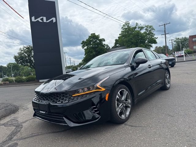 2023 Kia Optima EX FWD's photo