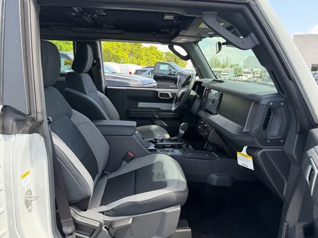 New 2026 Avalanche Gray Ford Base image 23