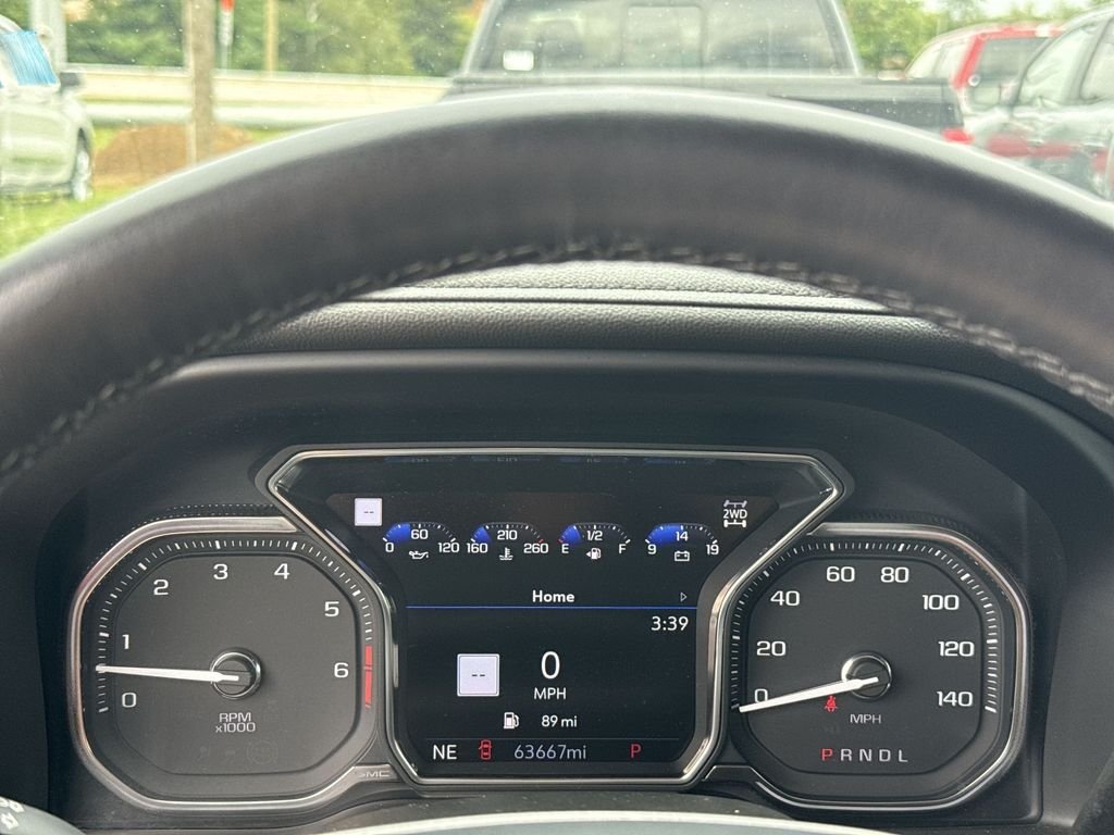 Used 2022 Red GMC Denali image 15