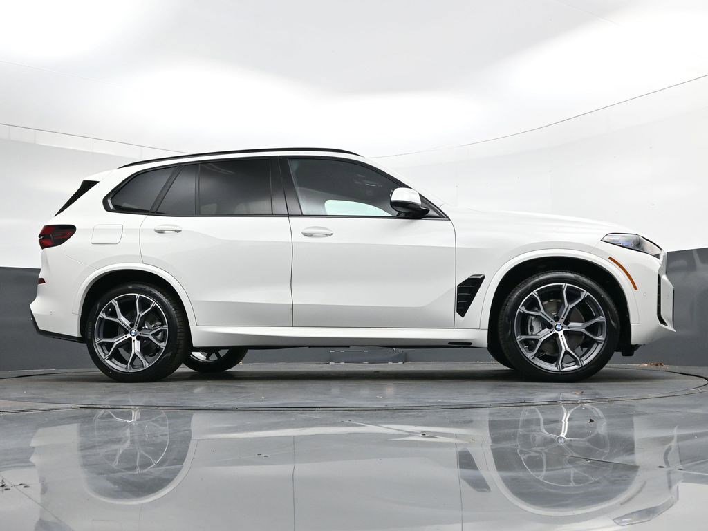 Used 2026 Alpine White BMW xDrive40i image 26