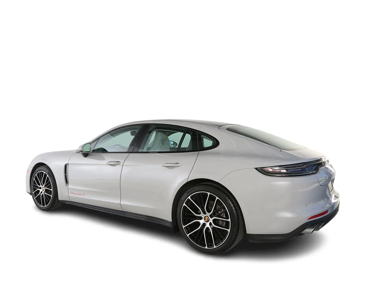 Used 2023  Porsche 4 Platinum Edition image 7