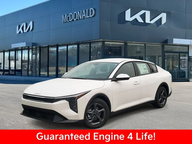 2026 Kia K4 LXS