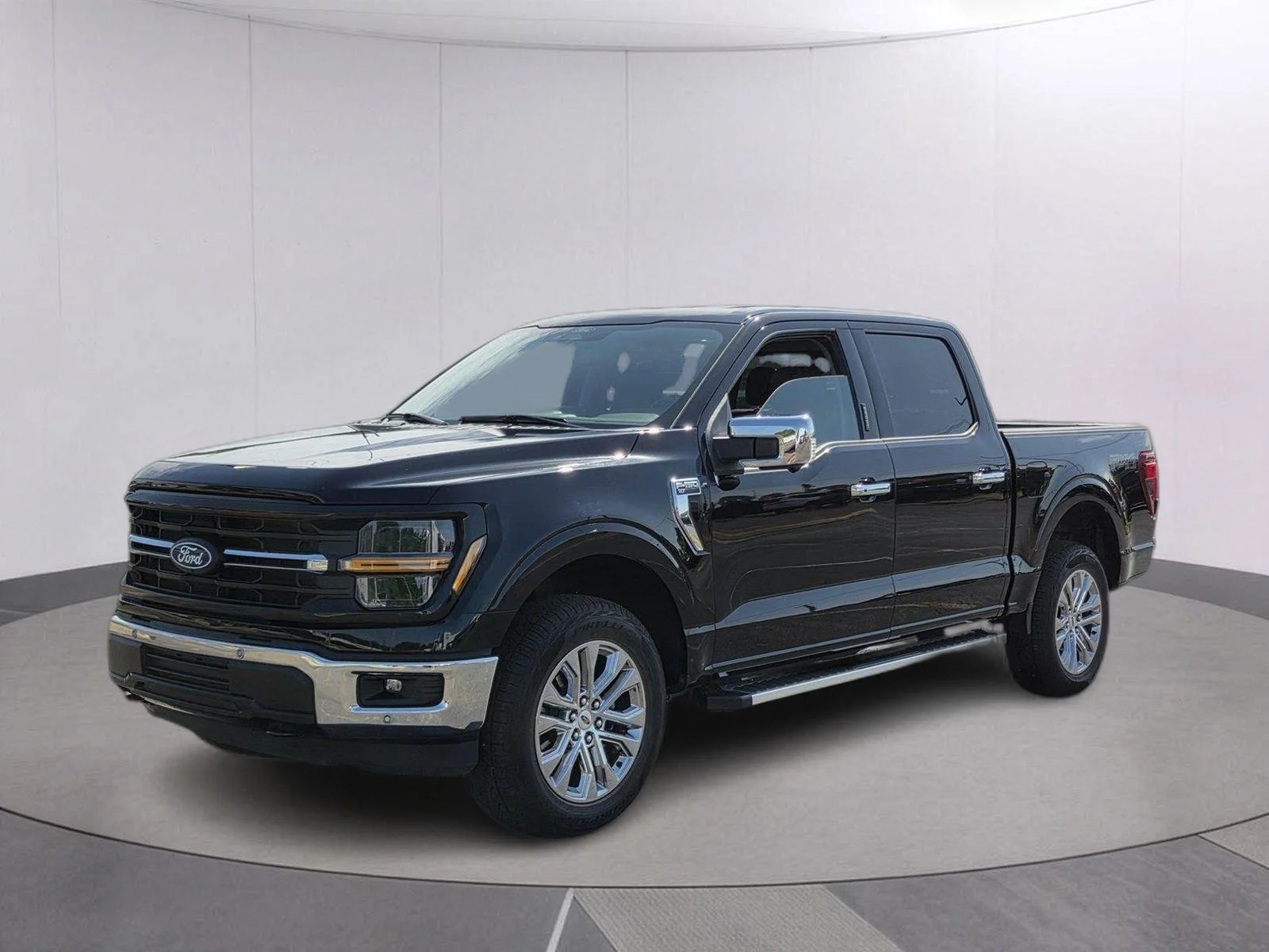 Used 2024 Agate Black Ford XLT image 1