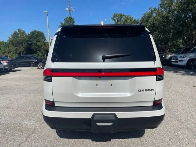 Certified Used 2025 White Pearl Lexus GX 550 Luxury+ image 3
