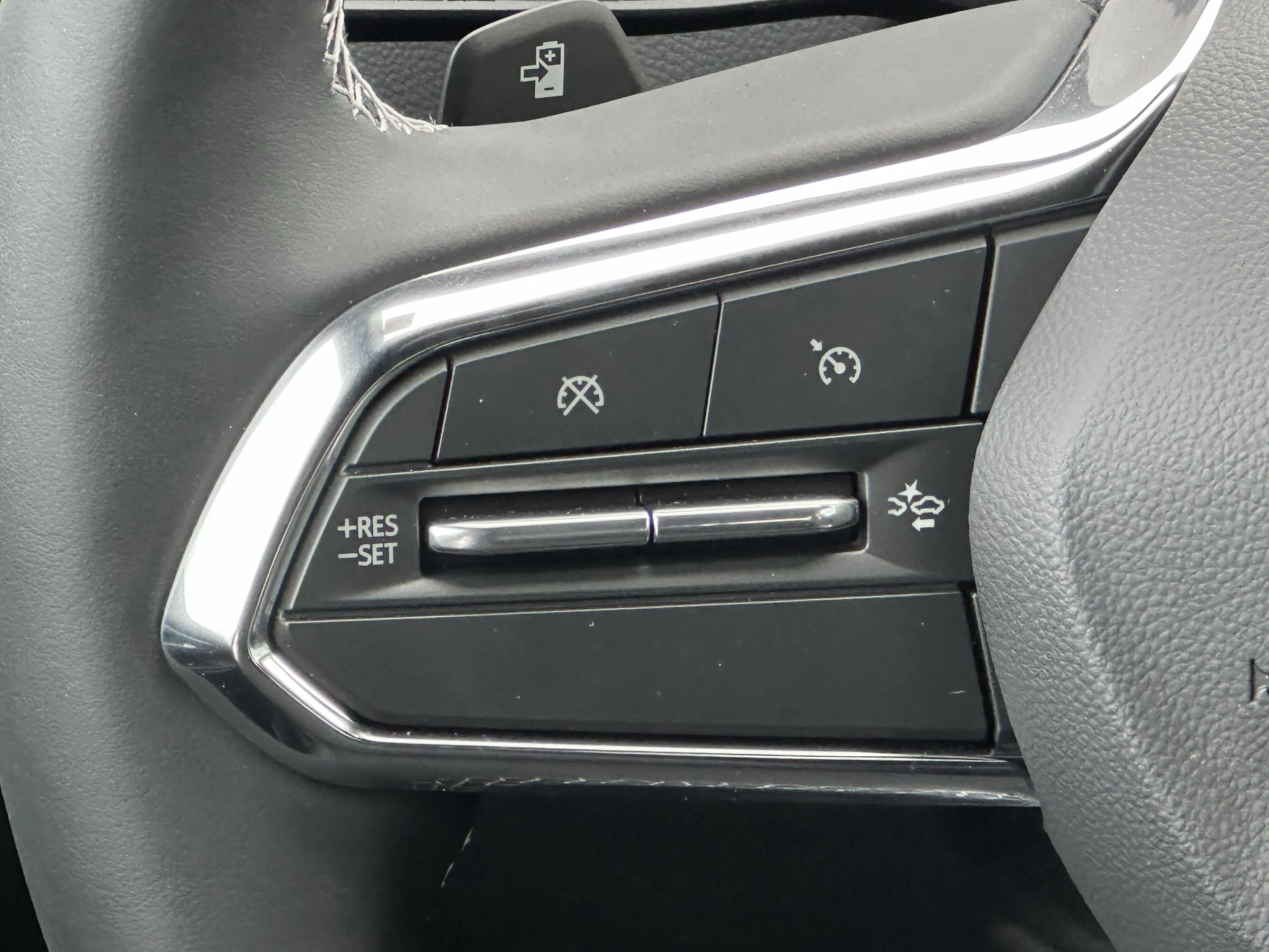 New 2026 Summit White Chevrolet LT image 12