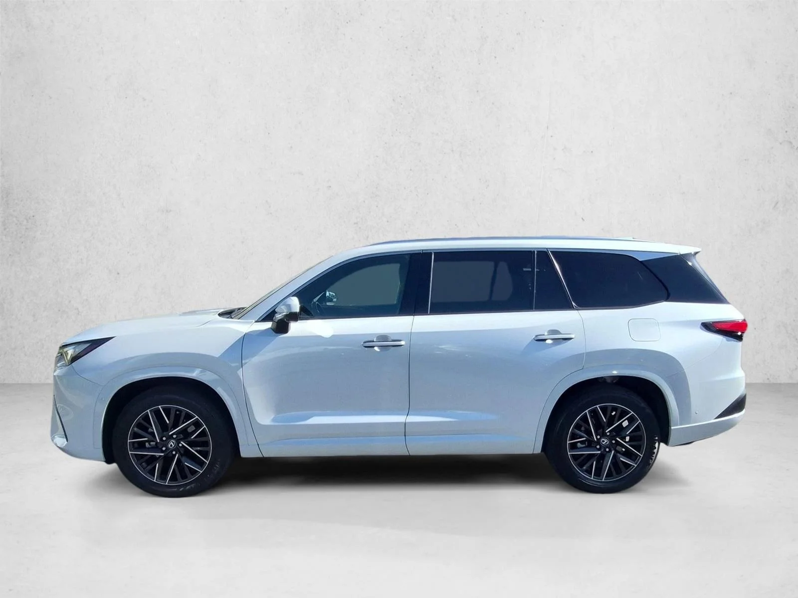 Used 2024 Wind Chill Pearl Lexus TX 350 Premium image 8