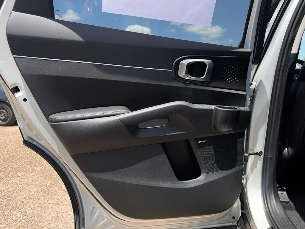 New 2026 White Kia EX image 17
