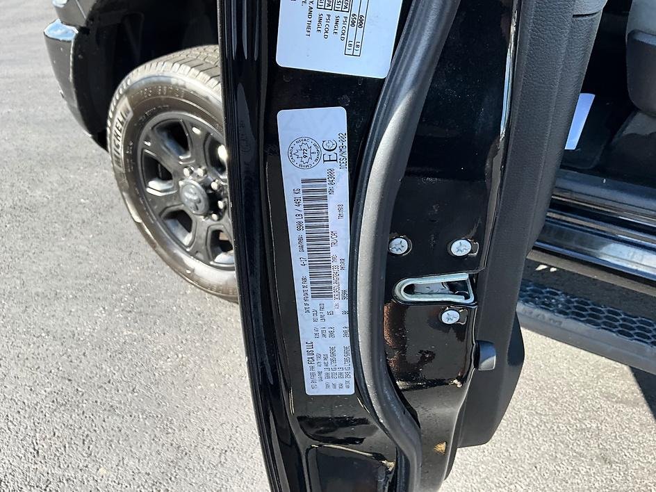 Used 2017 Black Ram SLT image 44
