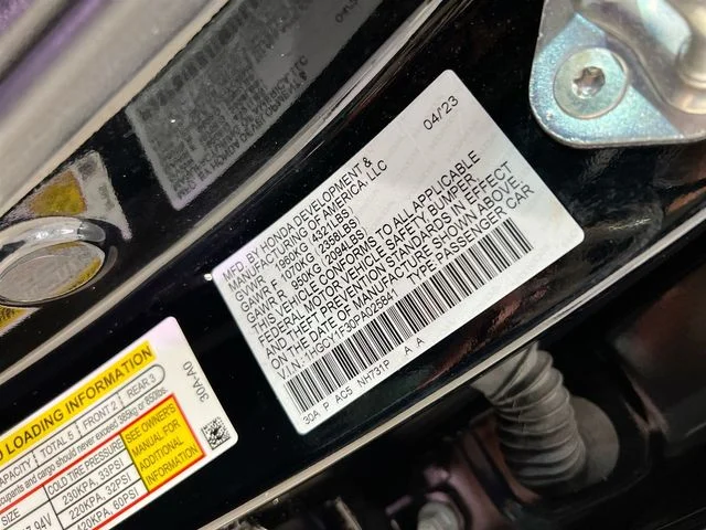 Used 2023  Honda EX image 41