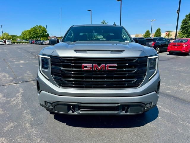 Used 2023 Sterling Metallic GMC Elevation image 8