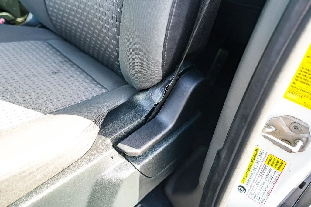 2023 Ford Transit Passenger Van XLT - Photo 21