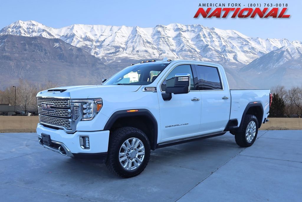 2022 GMC Sierra Denali 4WD Crew Cab Standard Box SRW's photo