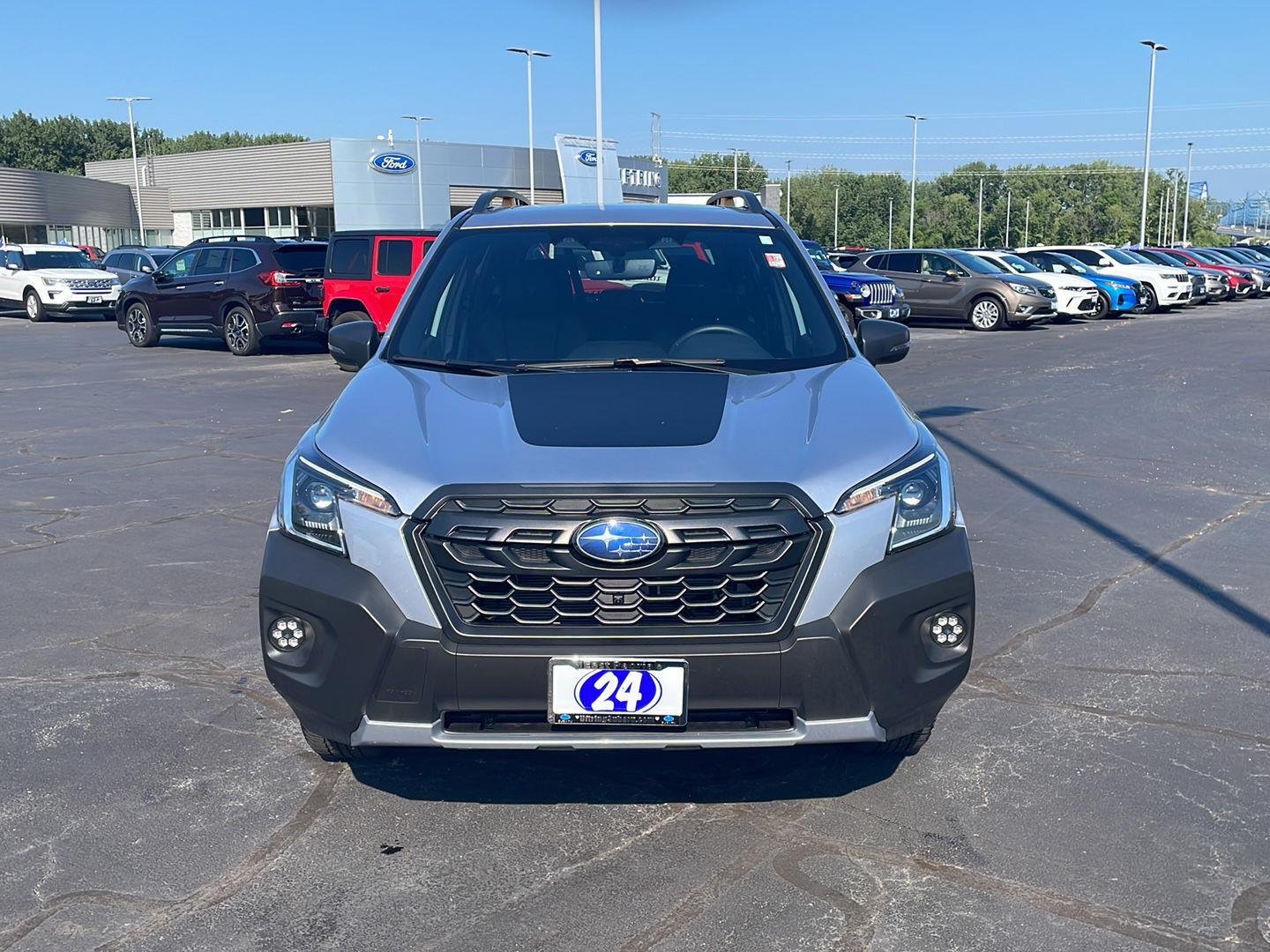 Used 2024 Ice Silver Metallic Subaru Wilderness image 8