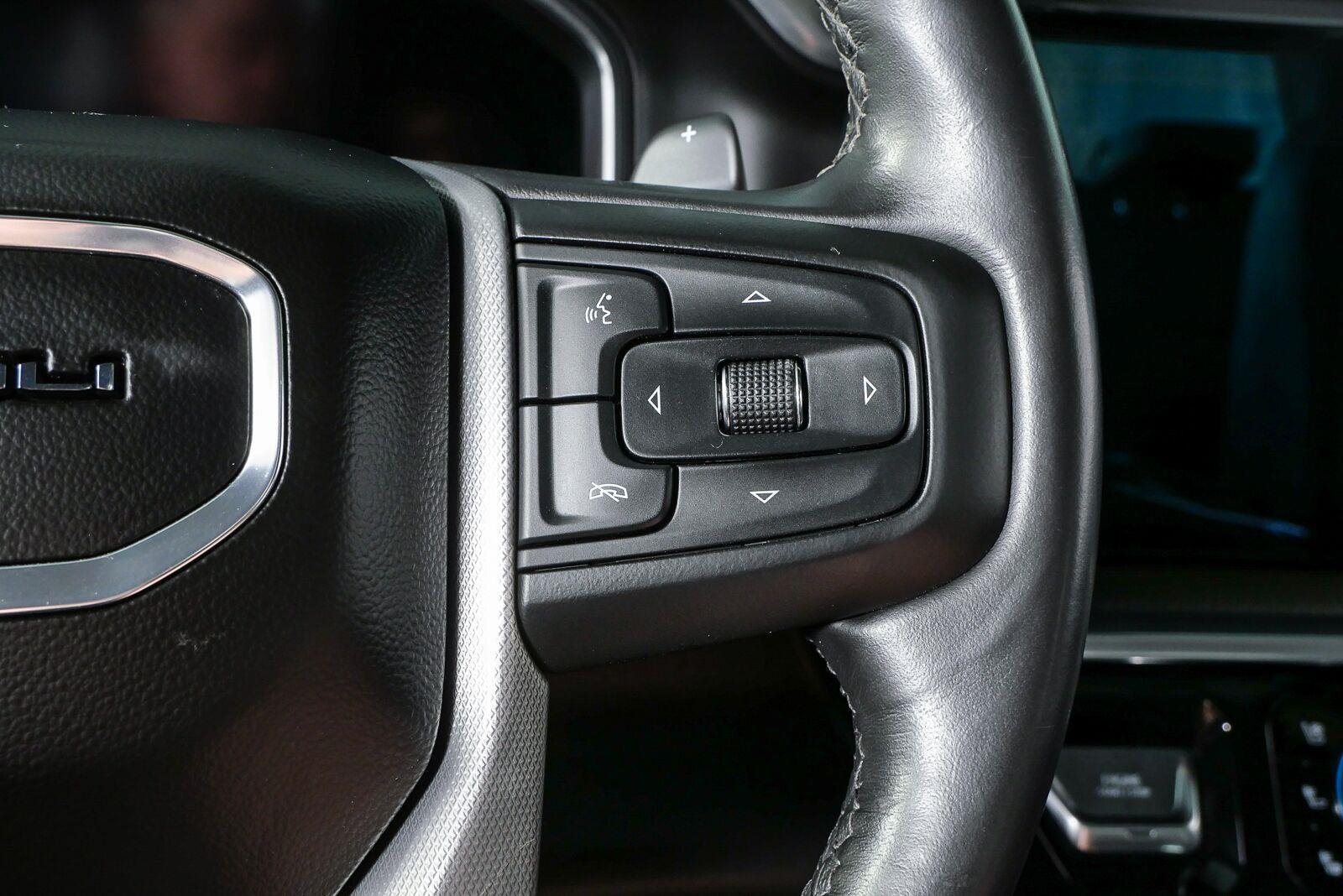 Used 2023 Onyx Black GMC Denali image 12
