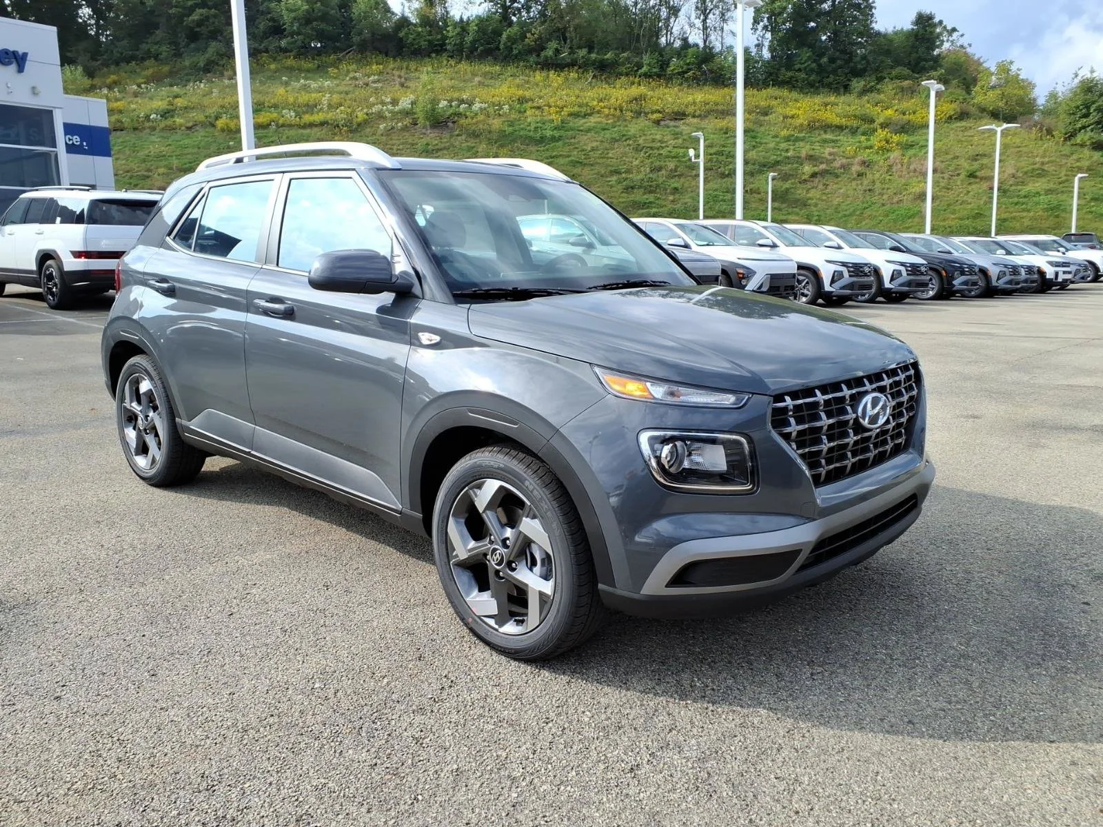 New 2026 Ecotronic Gray Hyundai SEL image 1
