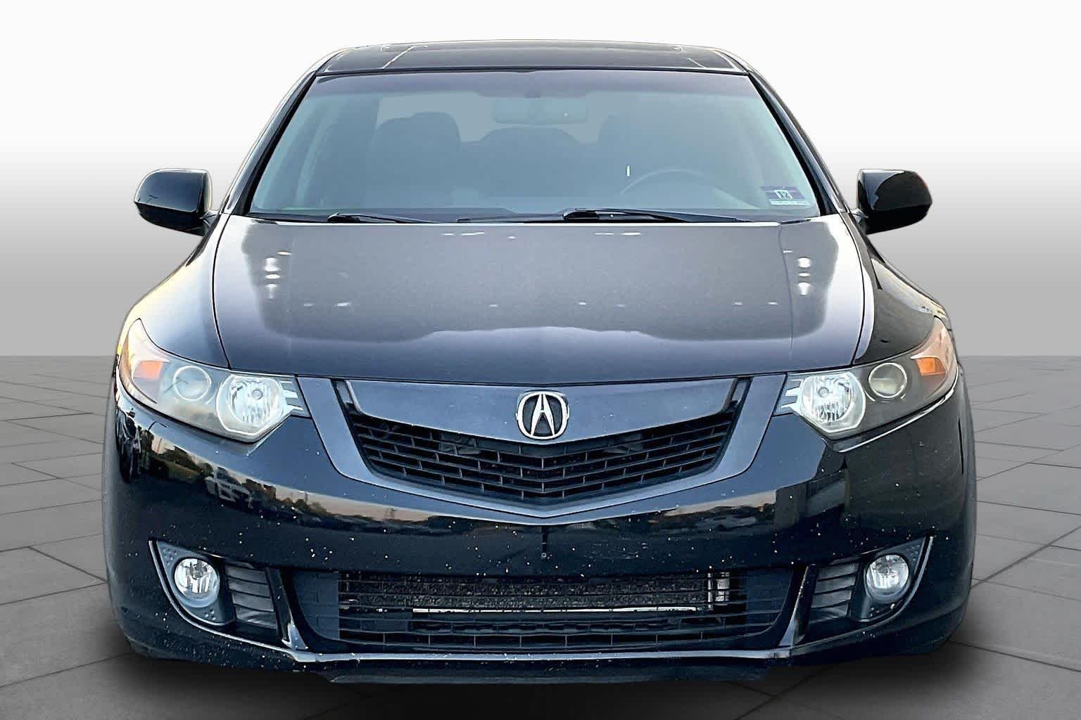Used 2010 Crystal Black Pearl Acura  image 3