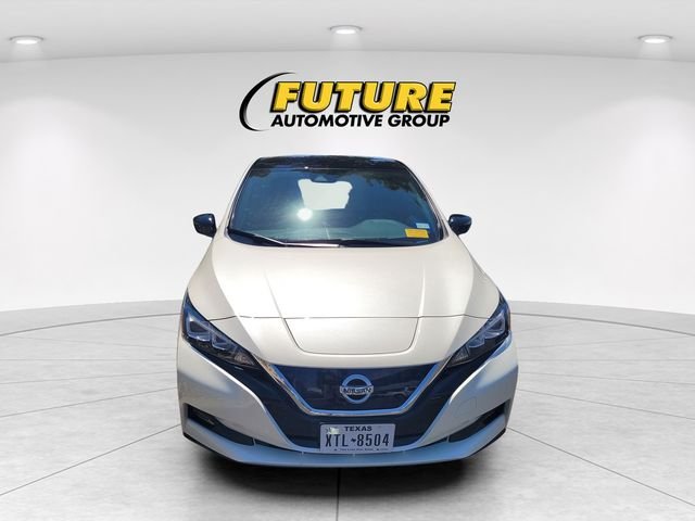Used 2020 White Nissan SL Plus image 2