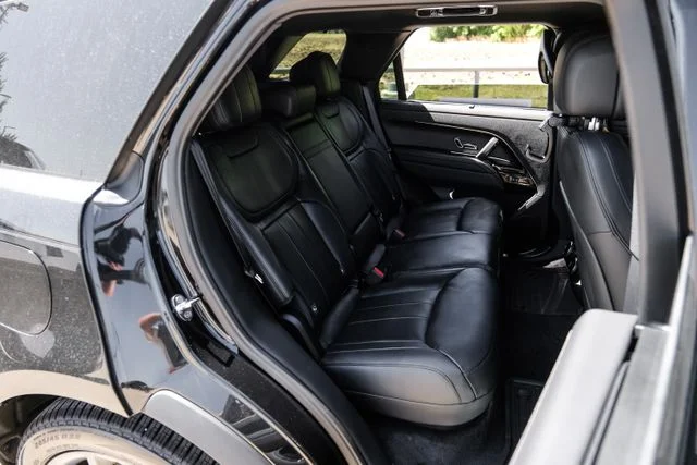 New 2026  Land Rover Dynamic SE image 43
