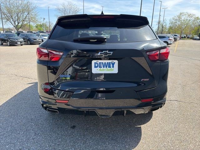 Used 2020 Black Chevrolet RS image 4