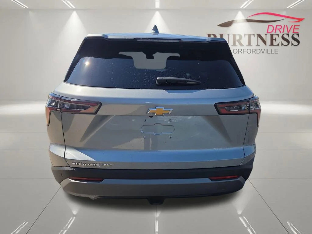 2026 Chevrolet Equinox LT - Photo 6