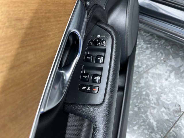 2022 Volvo XC90 Momentum - Photo 10