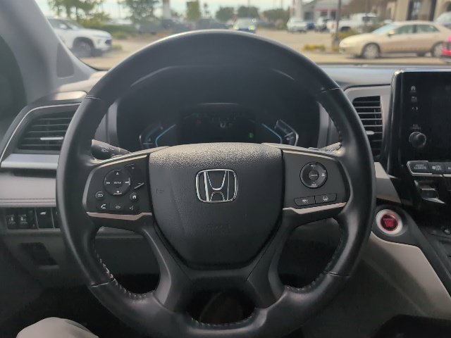 Used 2024 Gray Honda EX-L image 9