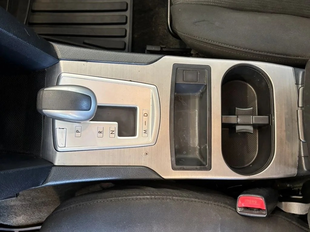 Used 2014 Blue Subaru 2.5i image 18