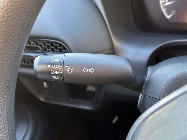 2025 Honda HR-V LX - Photo 21