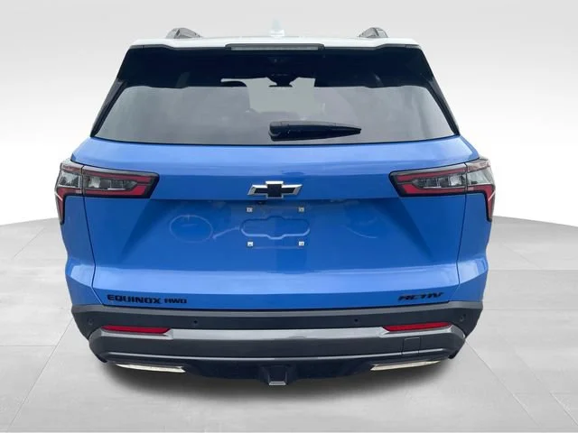 Used 2025 Reef Blue Metallic Chevrolet ACTIV image 4