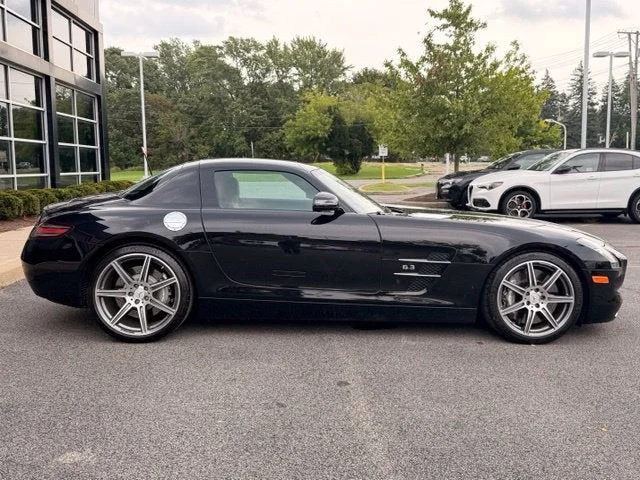 Used 2011 Black Mercedes-Benz Base image 10