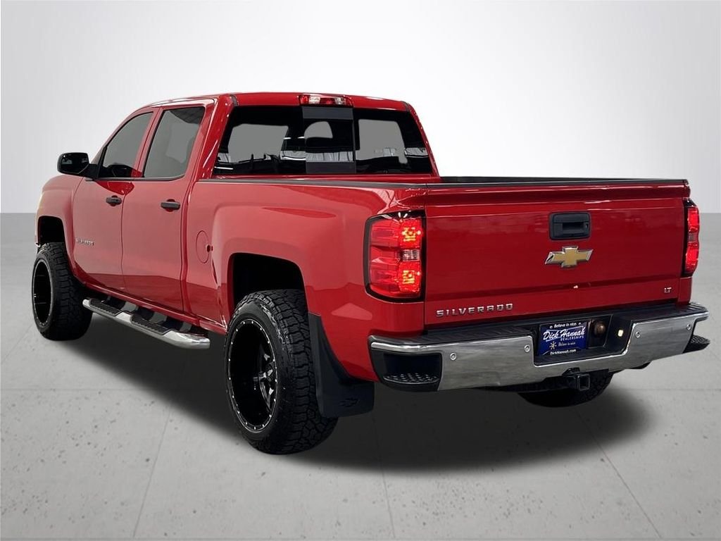 Used 2014 Red Chevrolet LT image 12