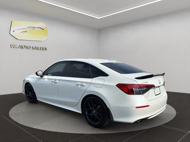 Used 2023 White Honda  image 5