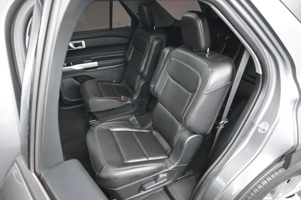 Certified Used 2023 Gray Ford XLT image 14