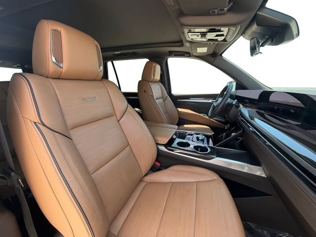 Used 2025 White Cadillac Premium Luxury image 16