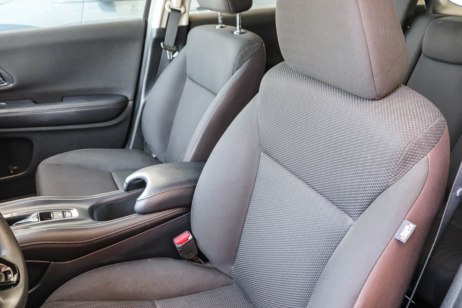 Certified Used 2017 Modern Steel Metallic Honda LX image 29