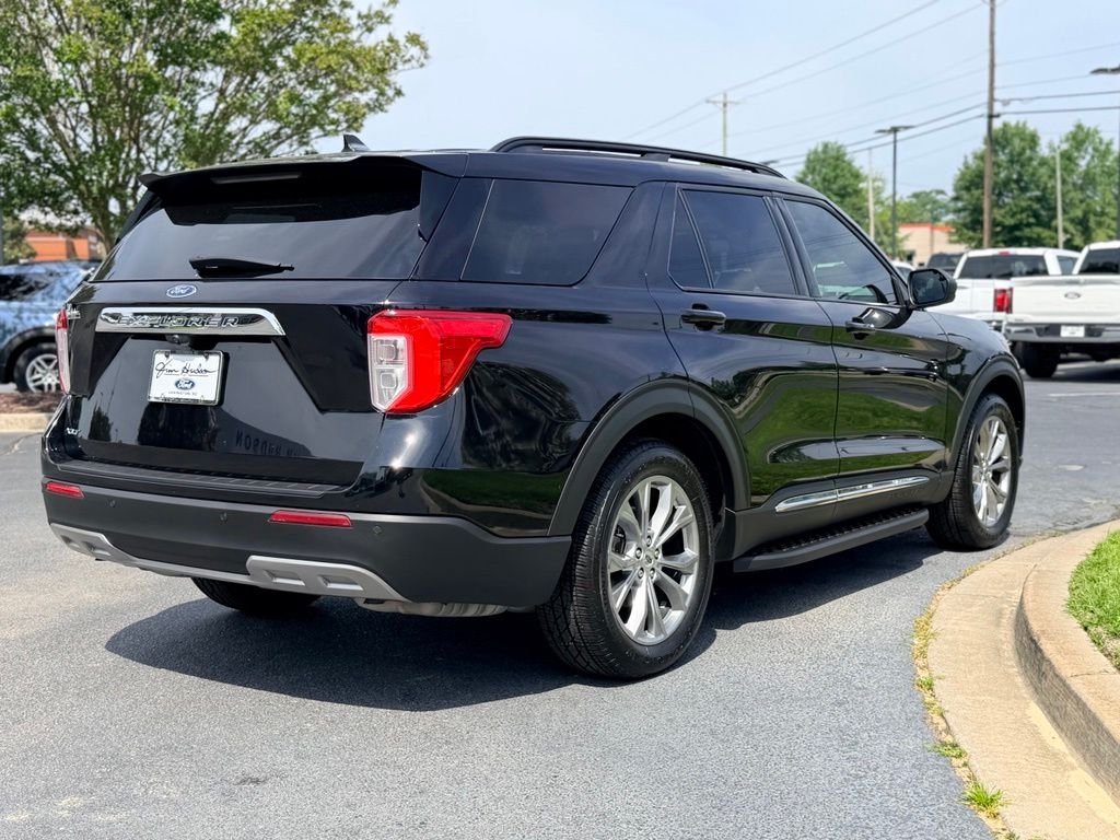 Certified Used 2022 Black Ford XLT image 7