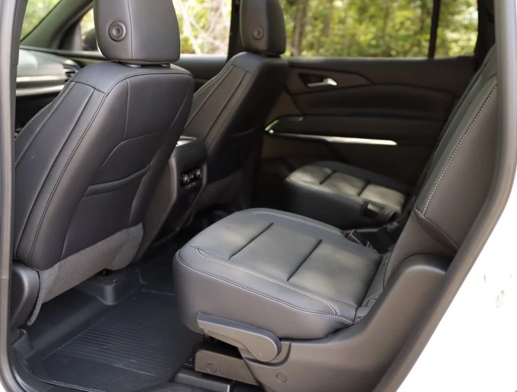 2026 Chevrolet Traverse LT - Photo 28