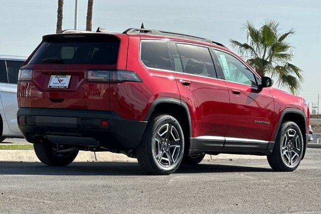 New 2026 Red Hot Pearl-Coat Exterior Paint Jeep Limited image 3