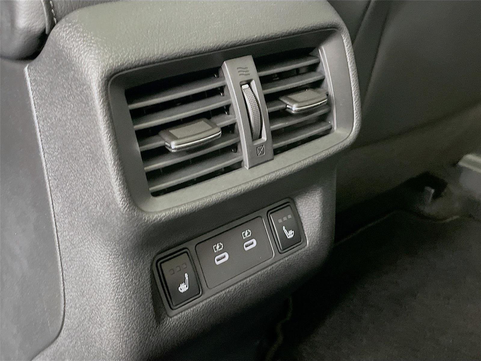 2026 Nissan Murano Platinum - Photo 30