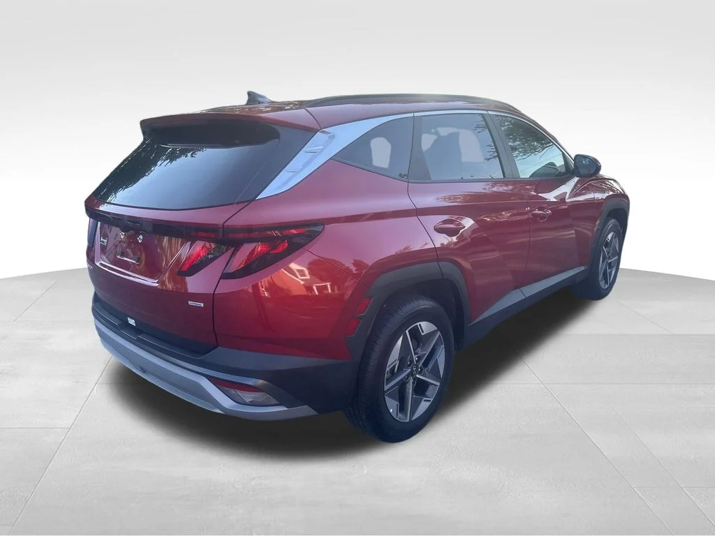 Used 2025 Red Hyundai SEL image 23