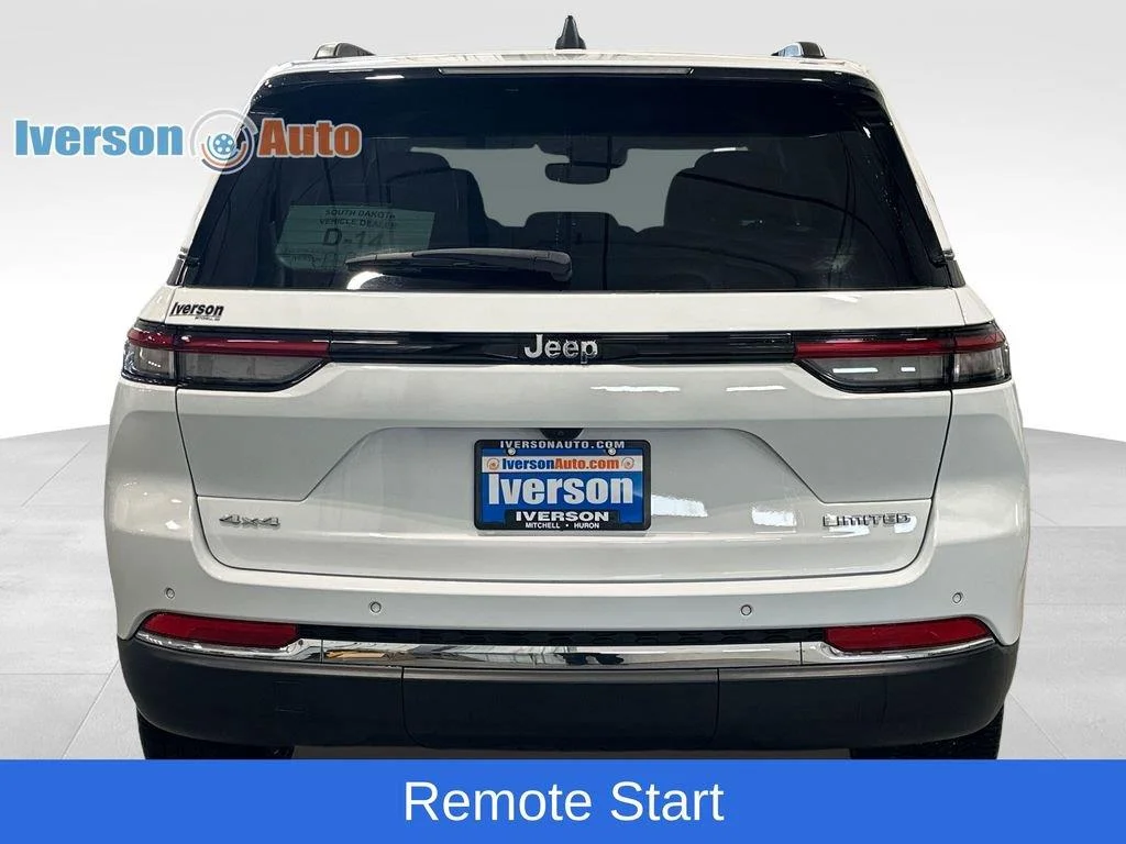Used 2023 Bright White Clearcoat Jeep Limited image 8
