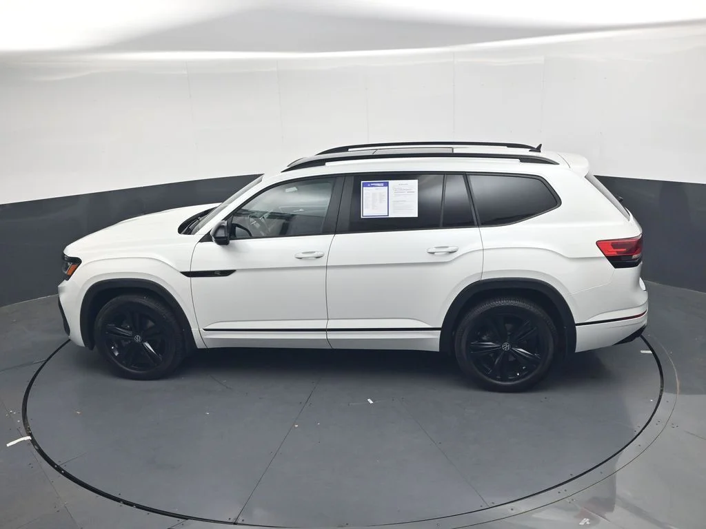 Used 2023 Opal White Volkswagen 3.6L V6 SEL R-Line image 38