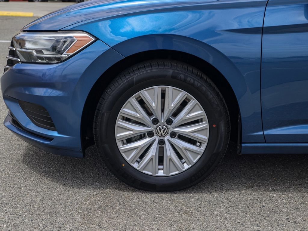Used 2019  Volkswagen 1.4T SE image 10