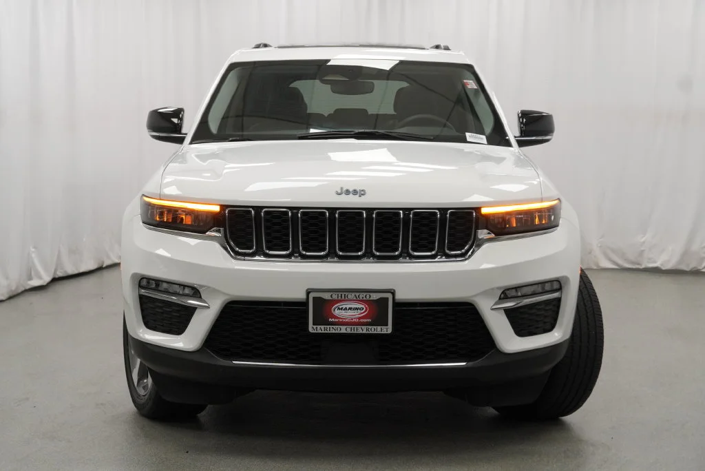 Used 2023 White Jeep 4xe image 11