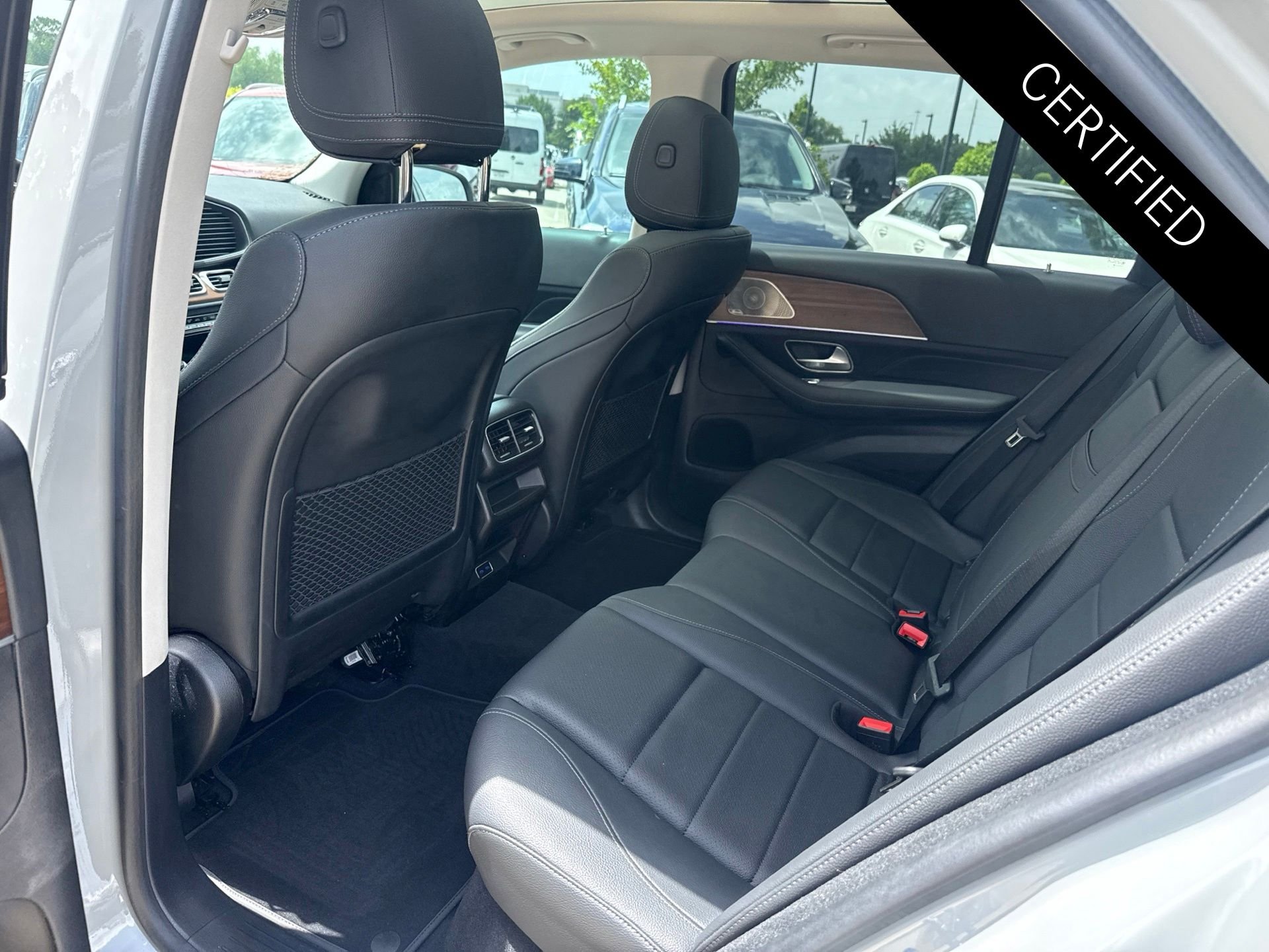 Certified Used 2024 MANUFAKTUR Alpine Gray Mercedes-Benz GLE 350 image 10