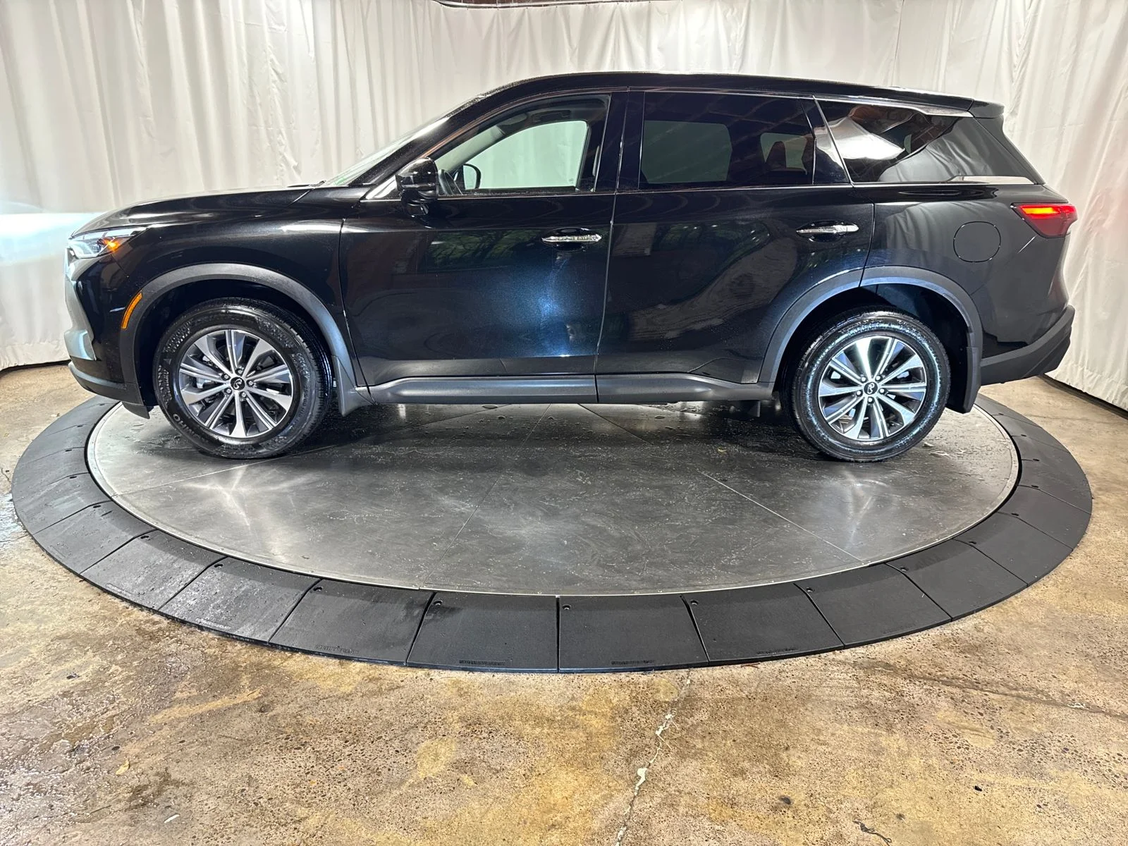 2025 INFINITI QX60 PURE - Photo 6