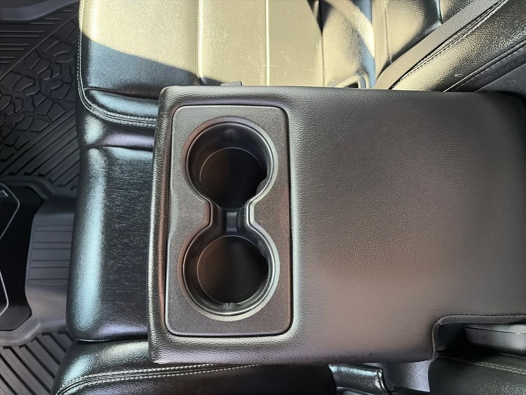 Used 2020 Gray Jeep Overland image 38